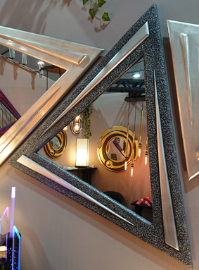 miroir triangle argent granit 100 cm